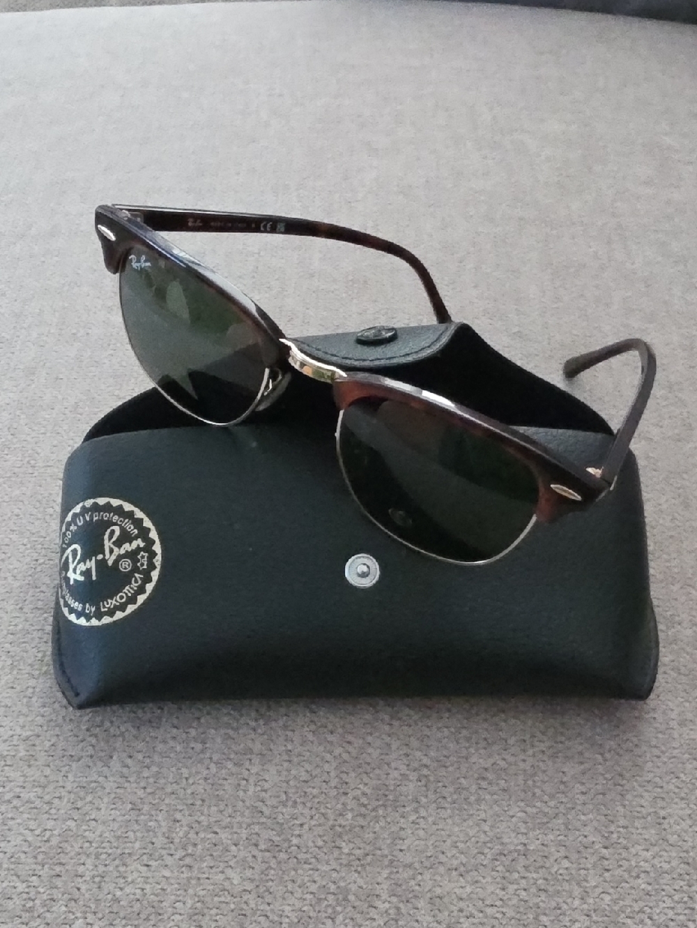Ray-Ban Tortoise Frame Sunglasses with Case